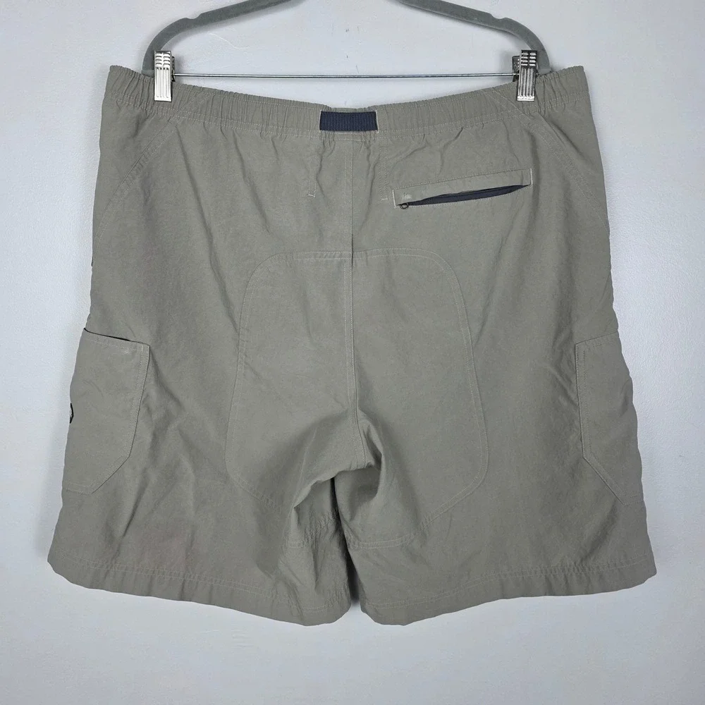 Nike ACG Cargo Shorts Mens XL Gray Lightweight Hiking Outdoor Drawstring